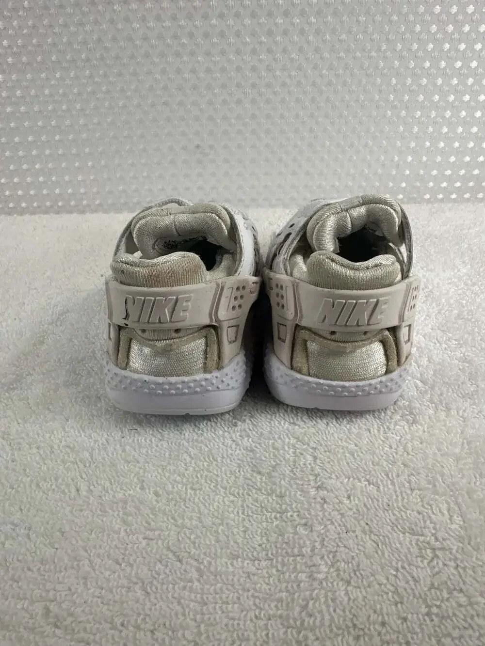 Nike Air Huarache Run (TD) Toddler White Sneakers